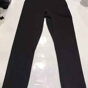 Lululemon cropped leggings