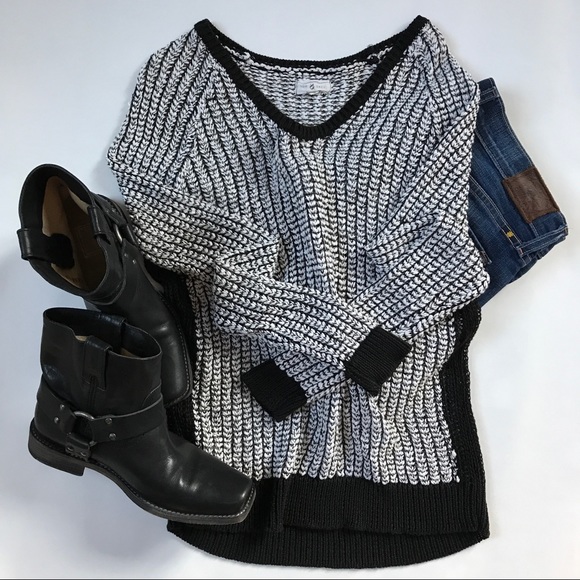 Lou & Grey Sweaters - Lou&Grey Black and White Sweater