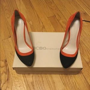 BCBG Generation Orange and Black pumps, BRAND NEW