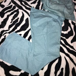 Dress pants with a hint of sparkle ✨