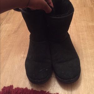 Black UGGS