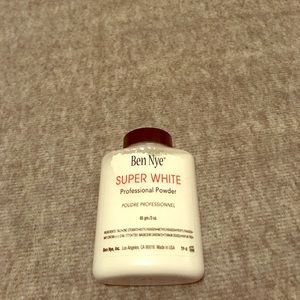 Ben Nye Super White Powder