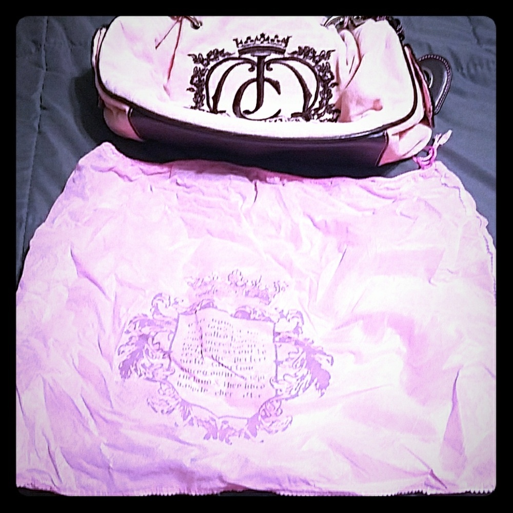 Juicy couture purse with dust covet
