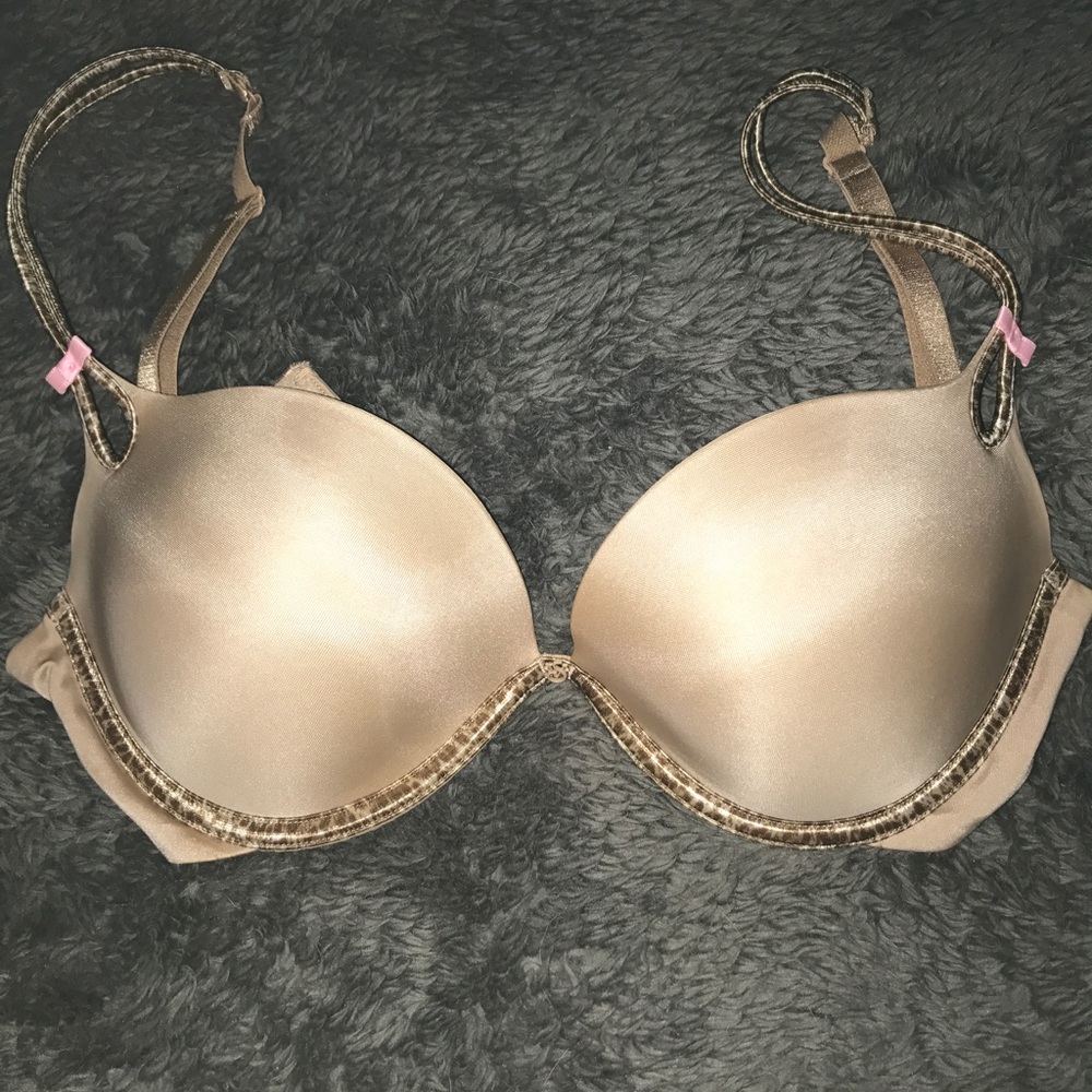 Victoria secret bra 34D