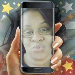 Meet your Posher, Tonya