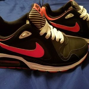 Girls 5Y pink & black Nike Air Max