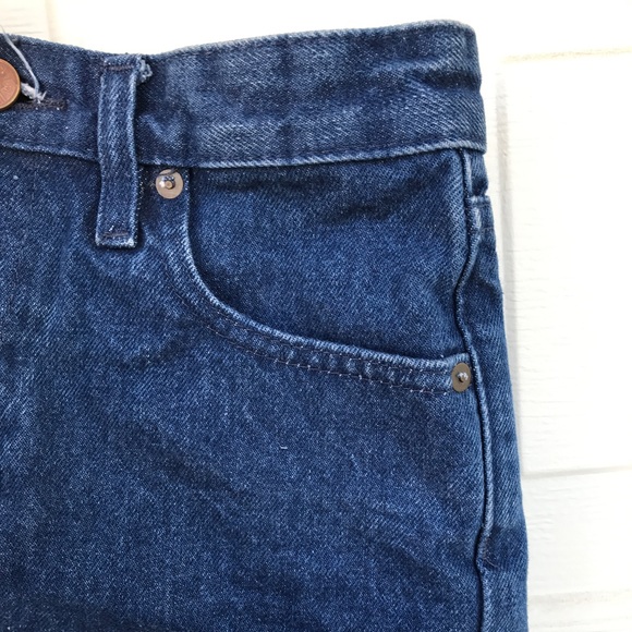 Urban Outfitters high waisted denim shorts - Picture 5 of 5