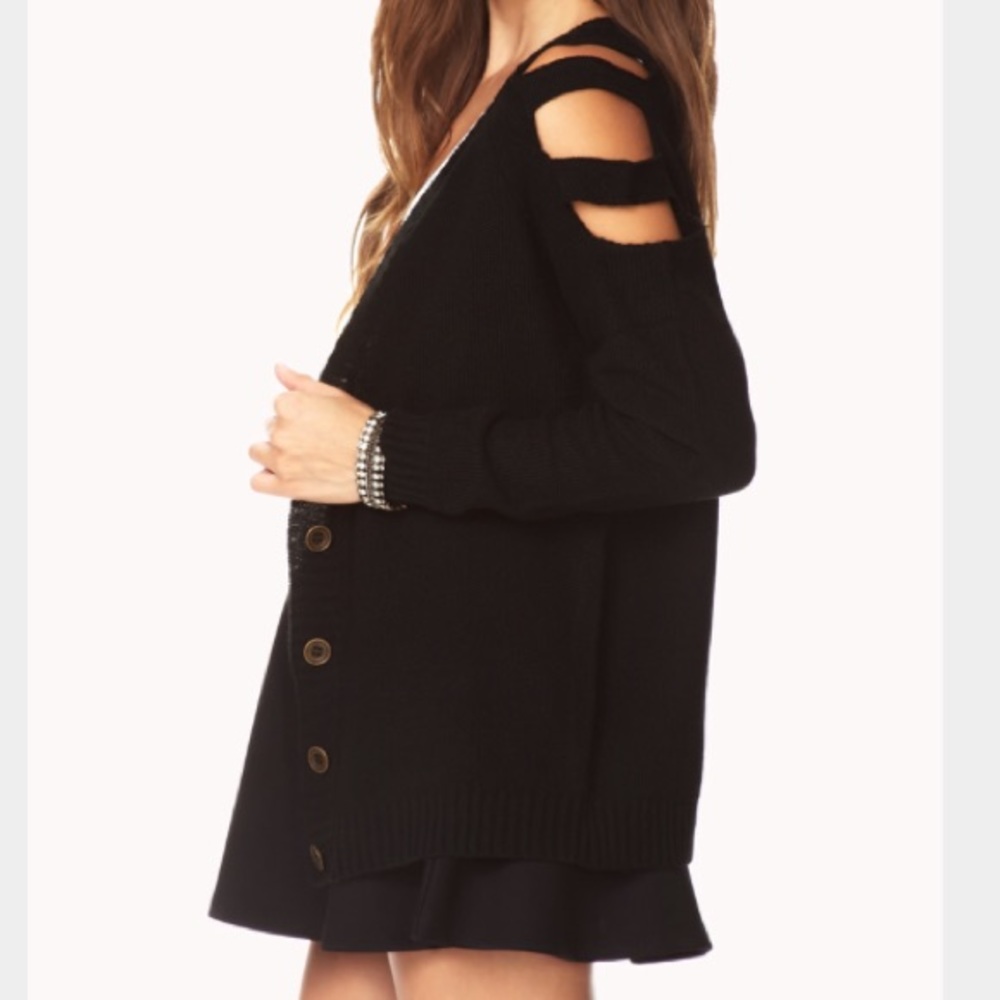 Forever 21 cutout shoulder cardigan - Picture 3 of 3