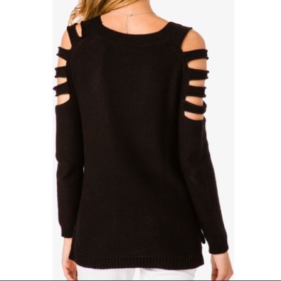 Forever 21 cutout shoulder cardigan - Picture 2 of 3