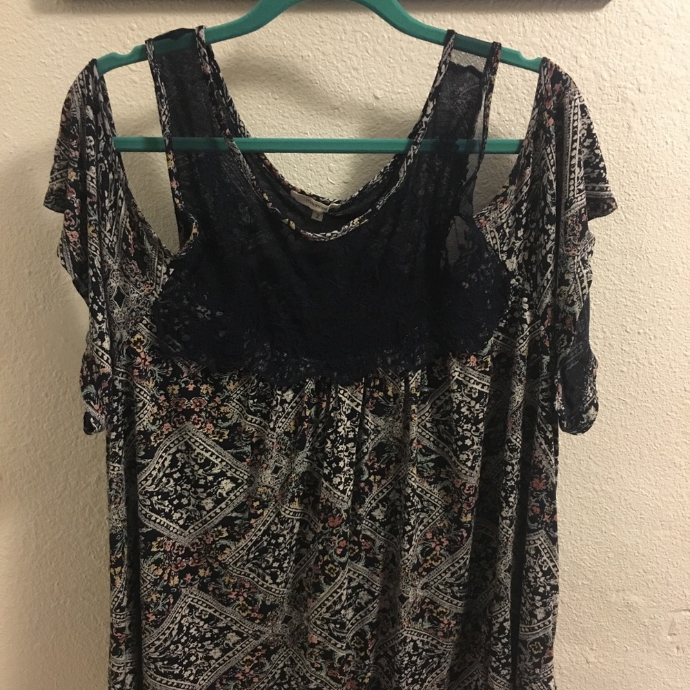 Maurice's 2x off the shoulder cotton blouse.