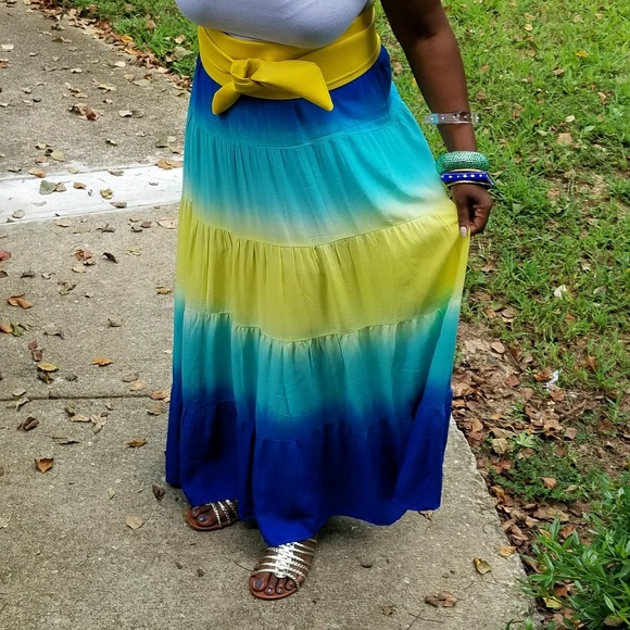 Waterfall skirt - Picture 2 of 3