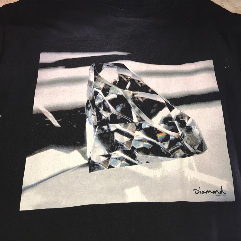 Two diamond supply co tee shirt lot size m
