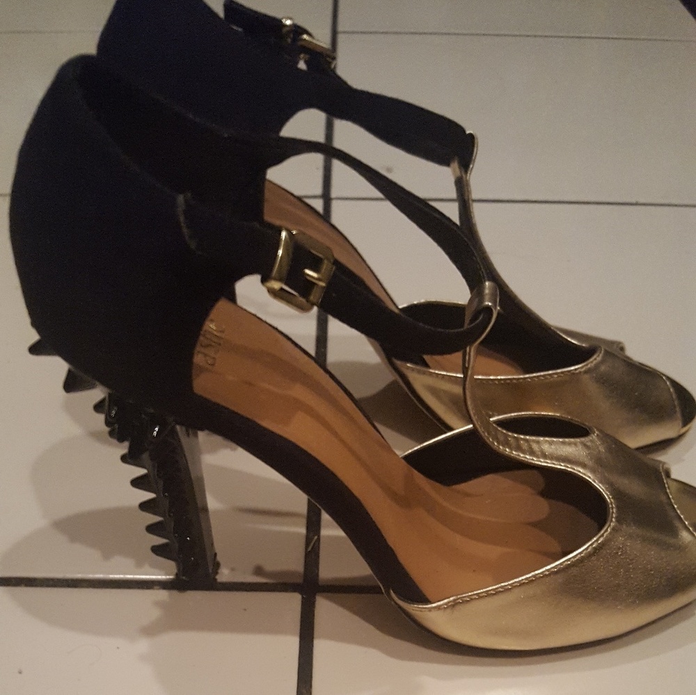 Beau & Ashe Peeptoes