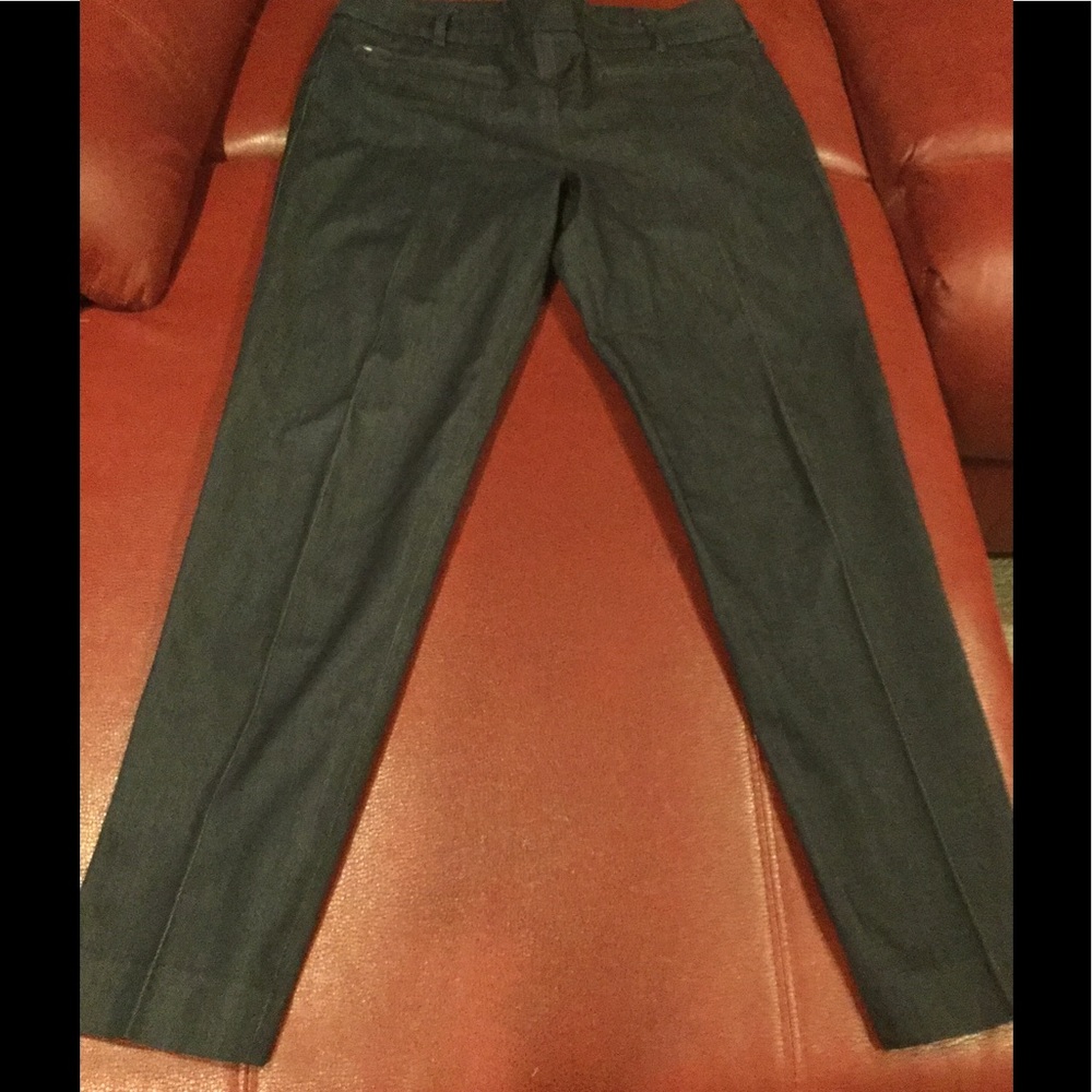 Talbots petite size 6 blue slim ankle Capri pants