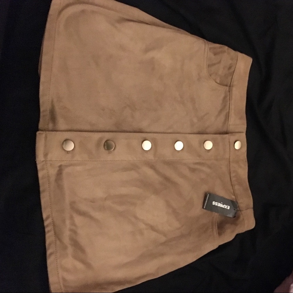 Express suede tan skirt