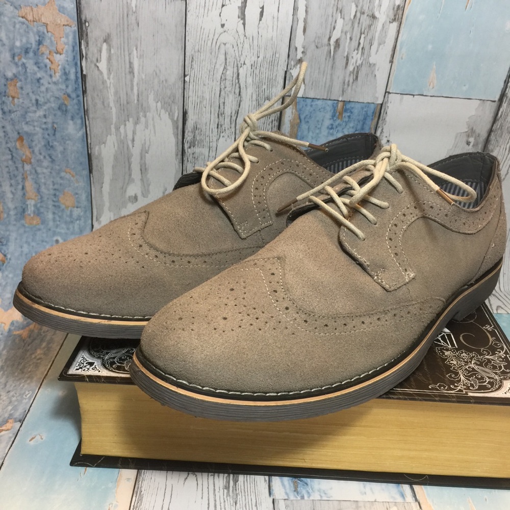 Men's suede wingtips Size 11