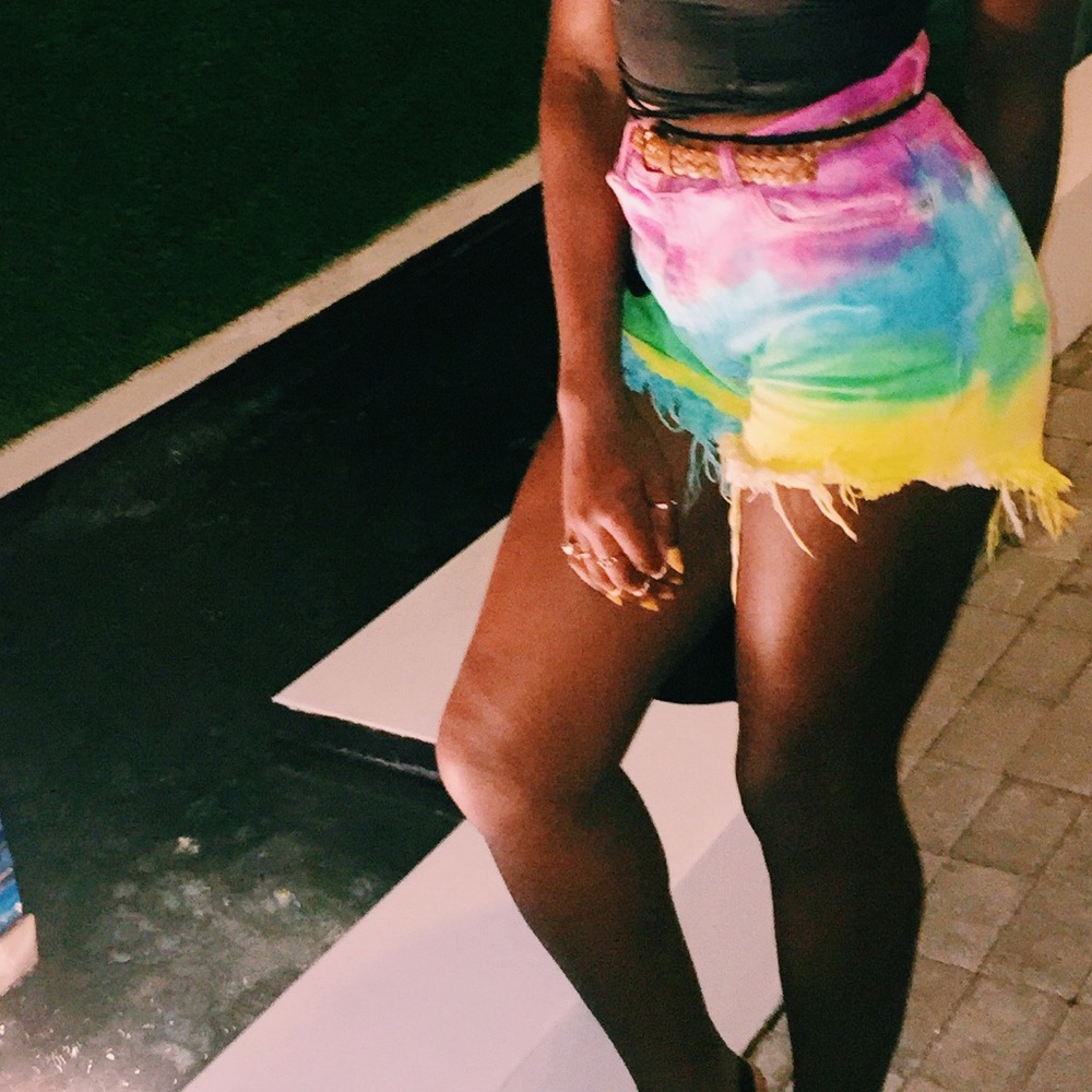 Hand crafted Vintage high waist tie-dye shorts