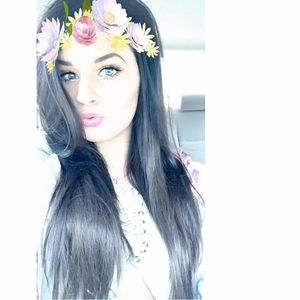 Meet your Posher, Jenee