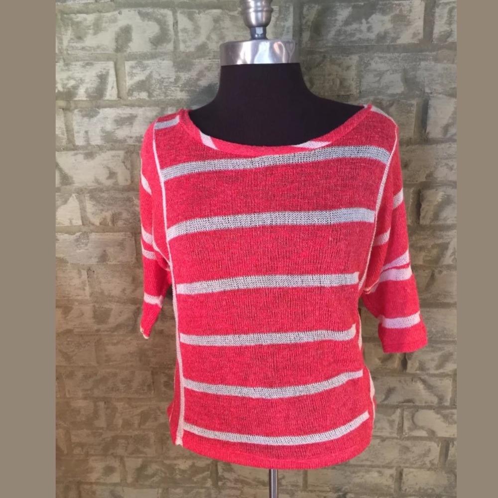 Edge red white stripe Dolman light sweater medium