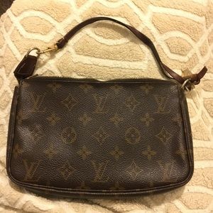 Louis Vuitton purse