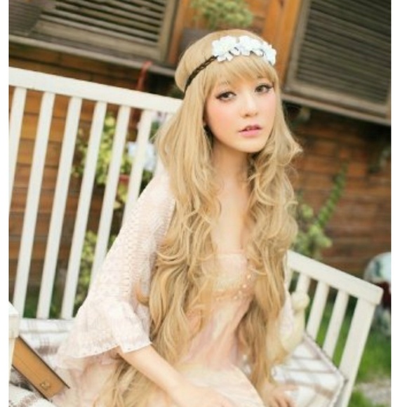 Blonde Beauty Wig 30-34 inches main image 4