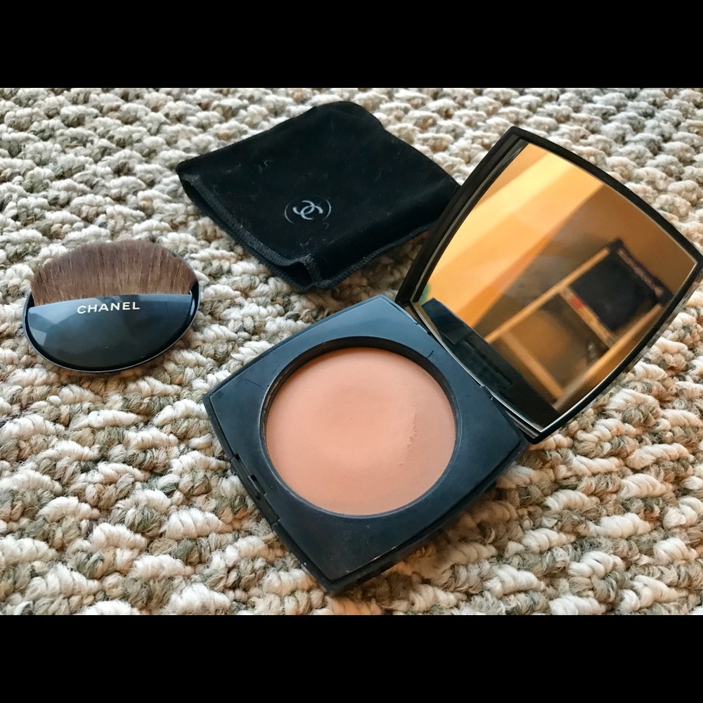 Chanel Les Beiges Powder #30 SPF 15