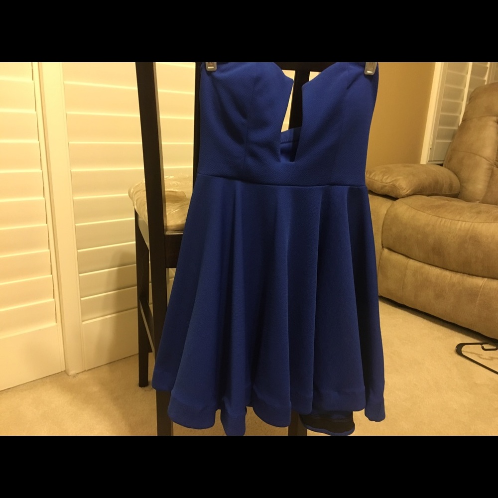 Windsor strapless dress.