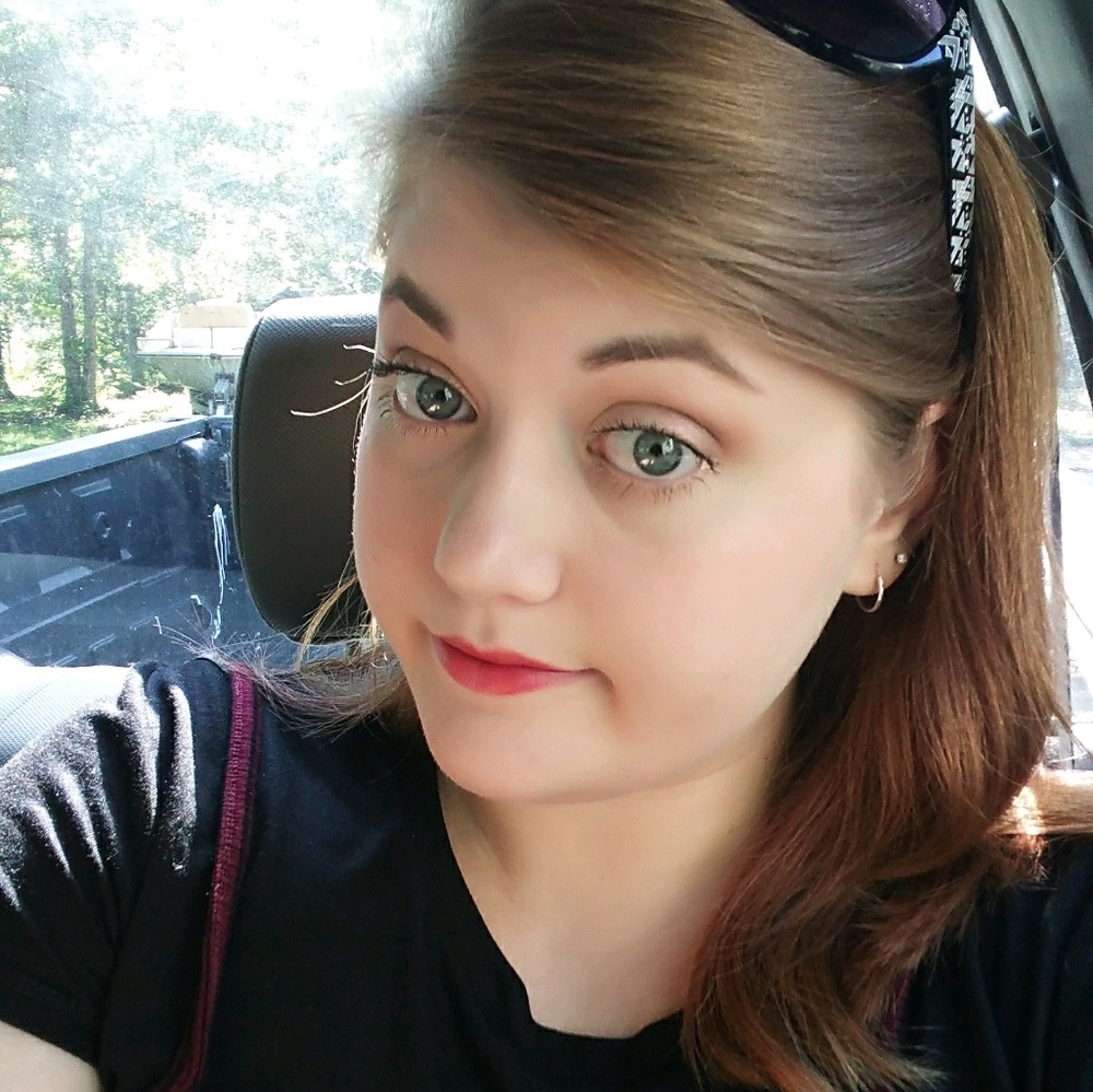 Meet your Posher, Taryn