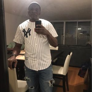 Meet your Posher, Henry