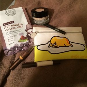 Makeup grab bag