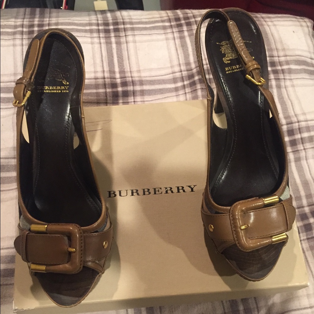 Burberry heels
