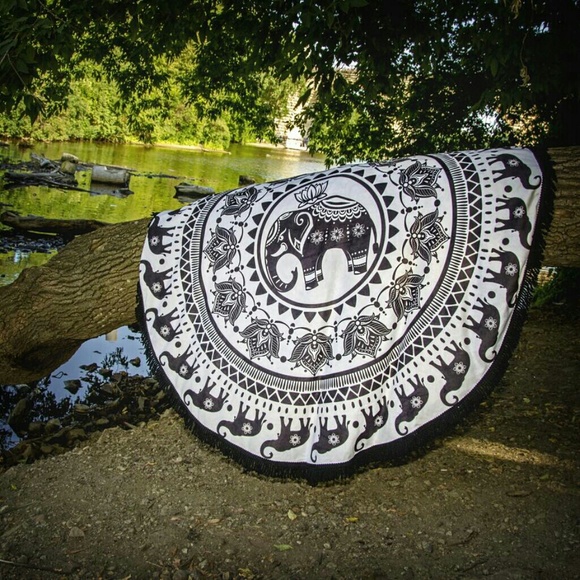🐘Enchanted Elephant Round Towel!🐘 - Picture 2 of 8