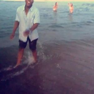 Meet your Posher, Christian