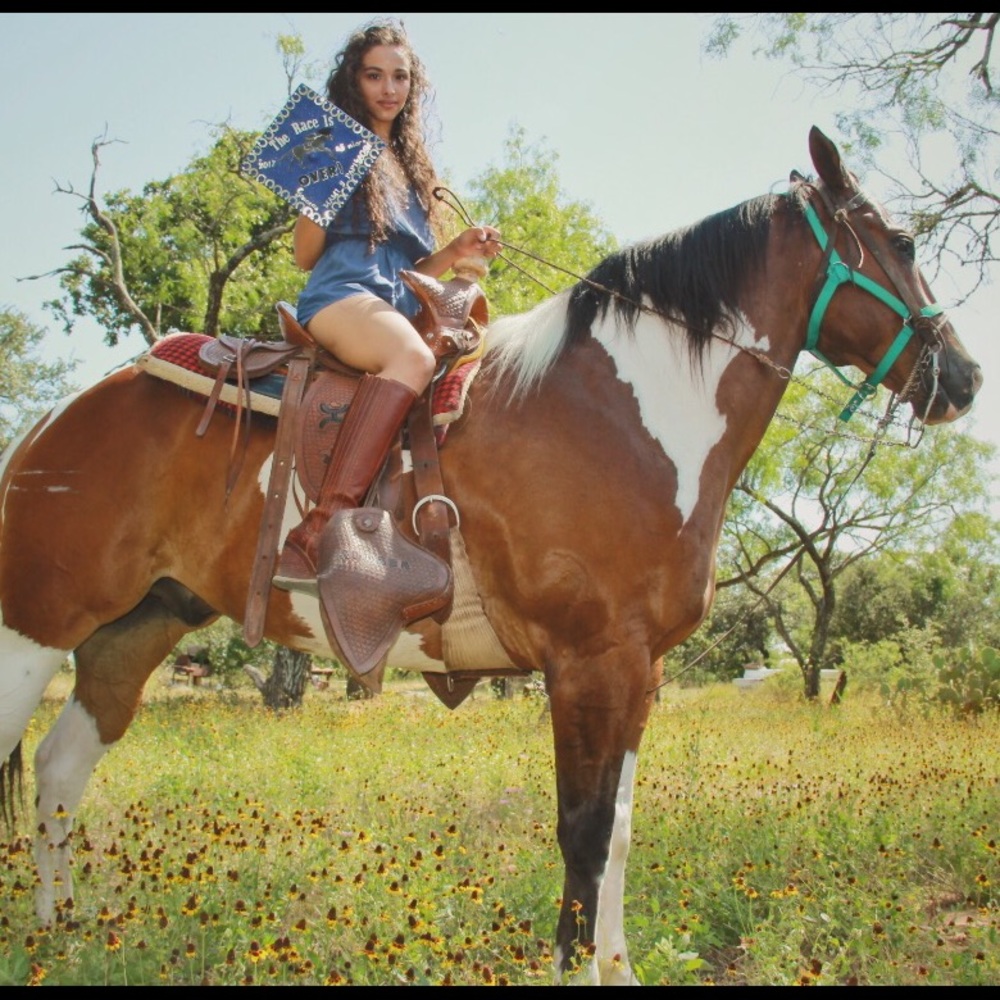 Meet your Posher, Andrea