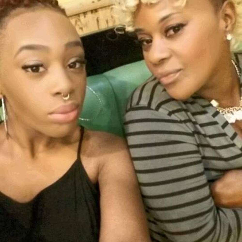 Meet your Posher, Takilia