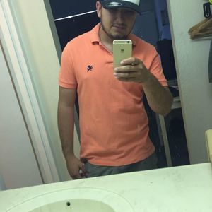 Meet your Posher, Cesar