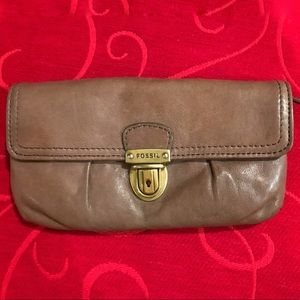 Fossil Taupe Wallet
