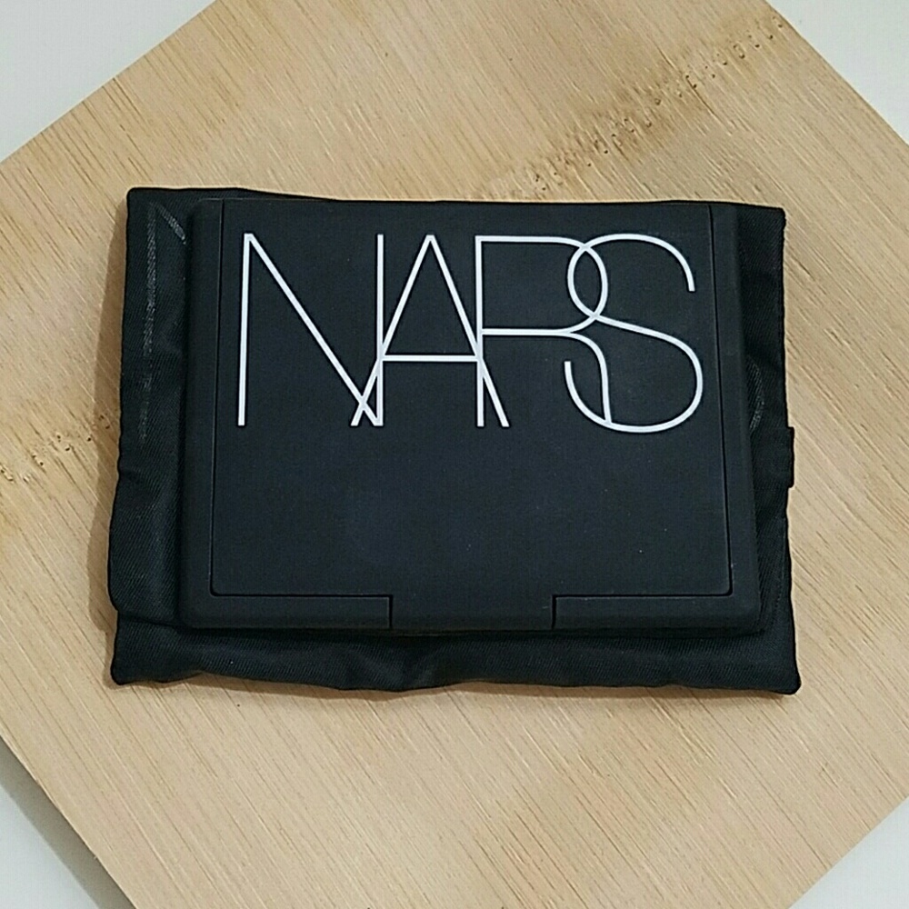 Nars Light Reflecting Setting Powder