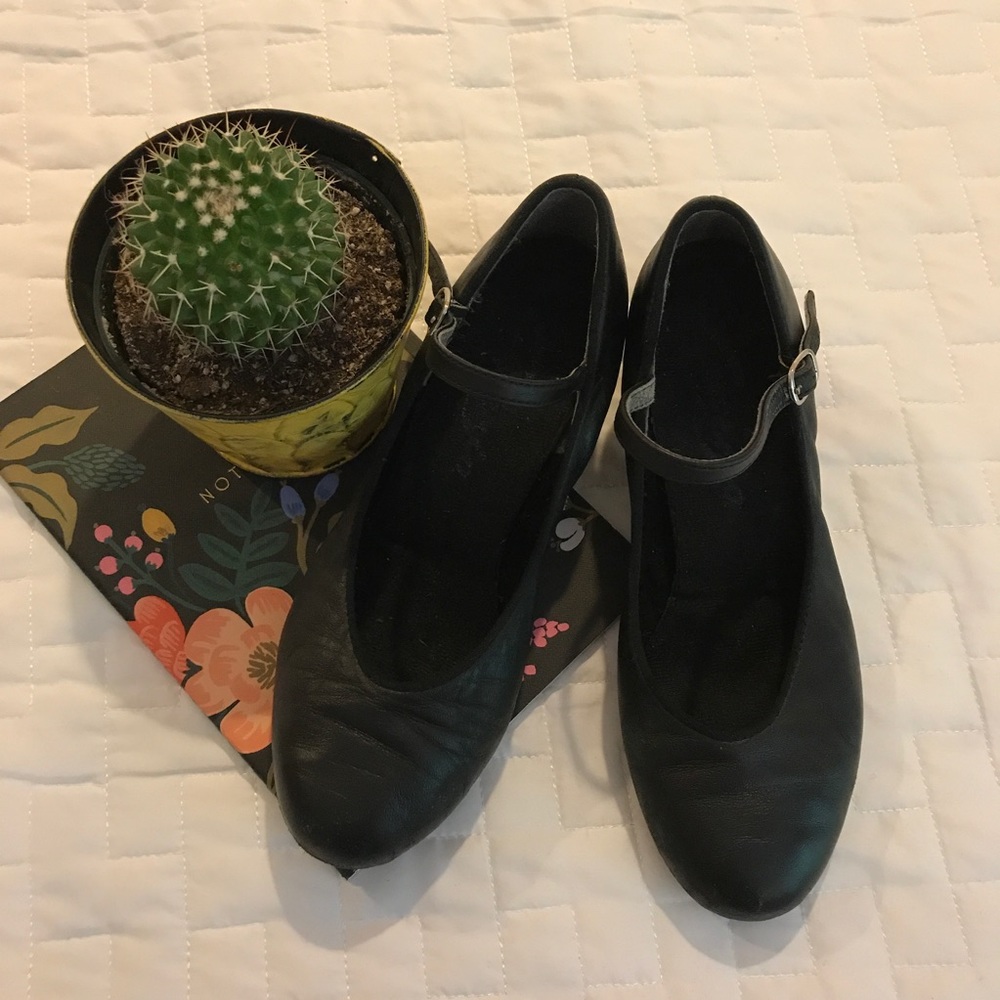 Character Shoes Dance Capezio