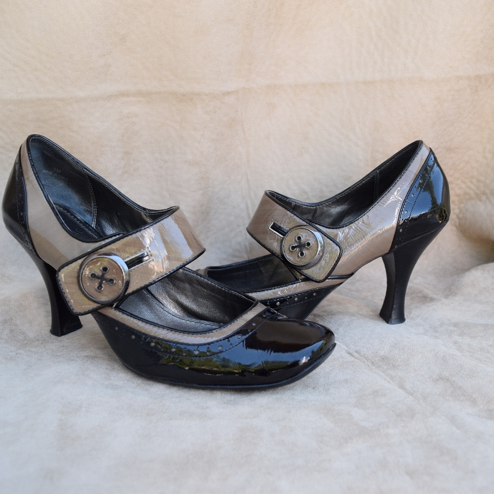 PAOLO "LINEA"  Patent Leather  Mary Jane Heels