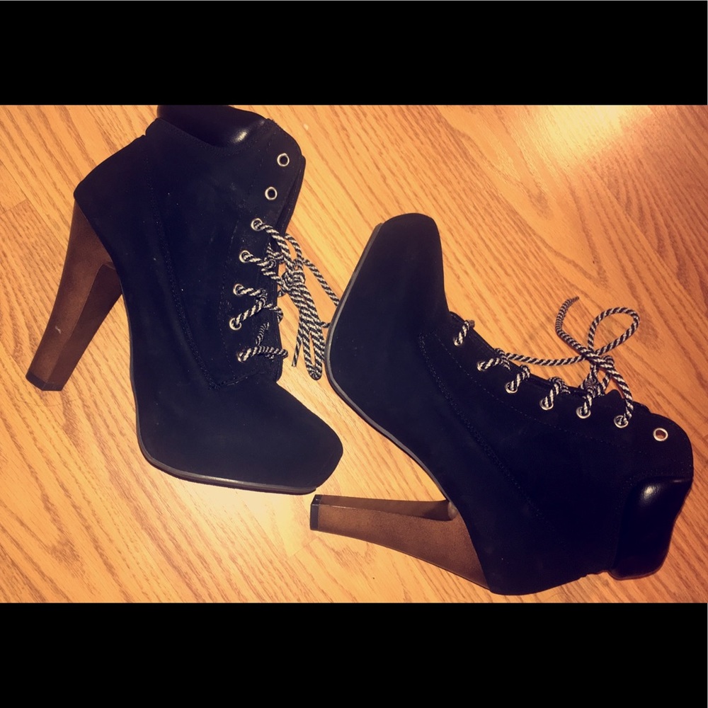 Black high heels. NEVER WORN