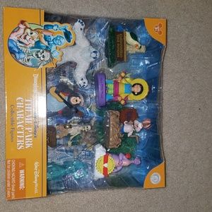 Disney world theme park characters