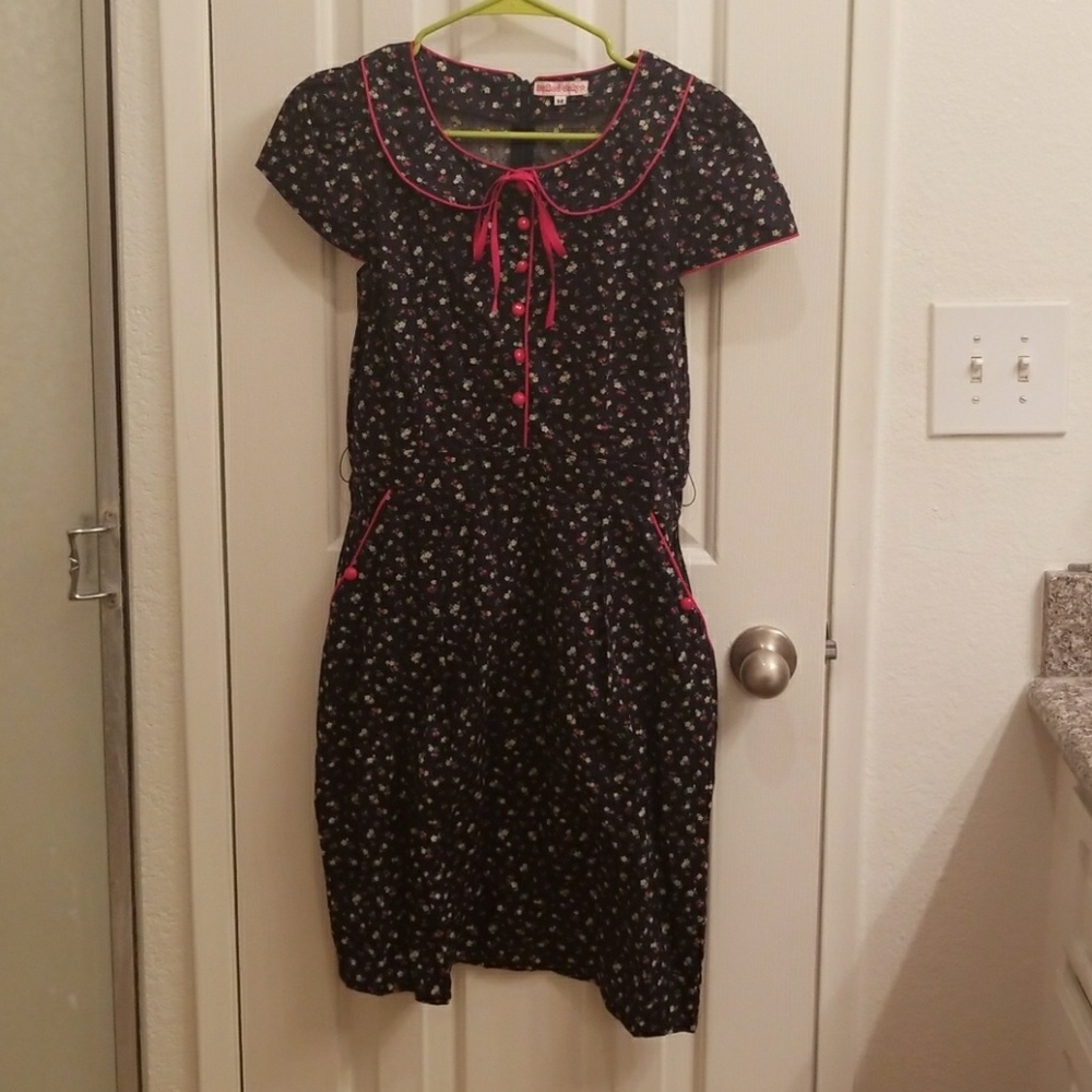 Retro Cap Sleeve Dress