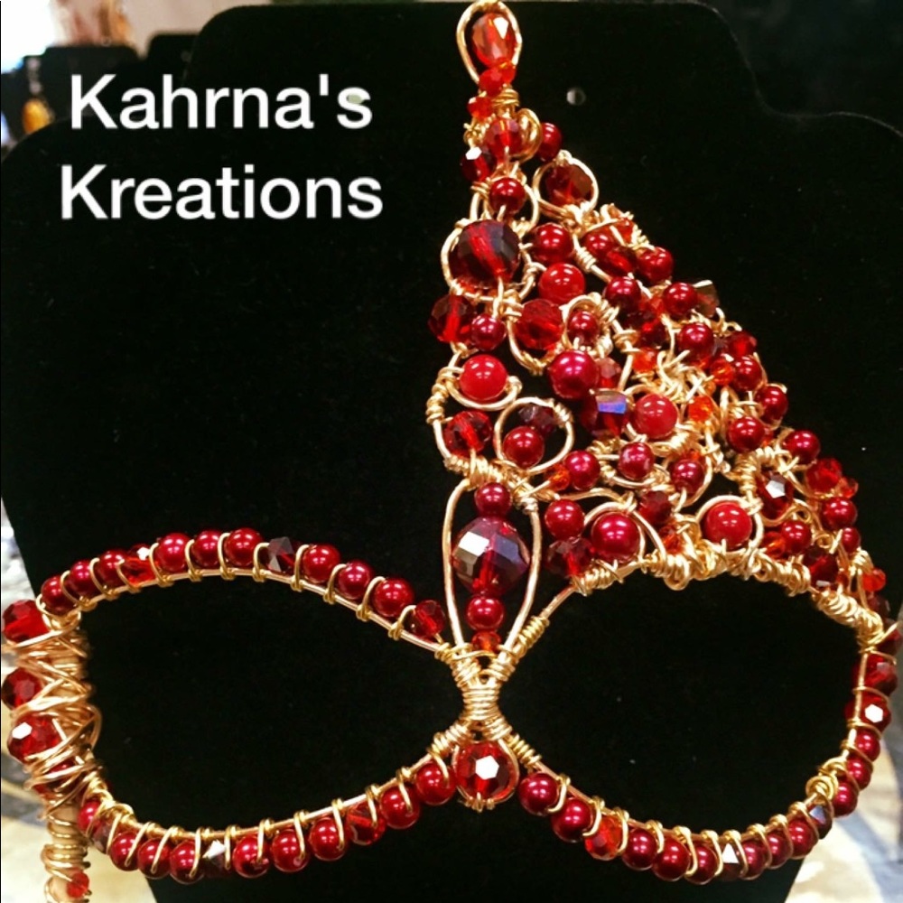 Kahrna's Kreations Wire Jeweled Masque