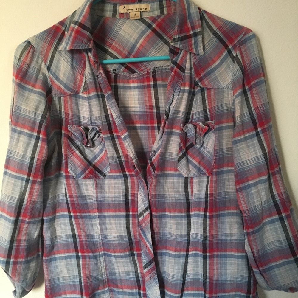 Forever 21 women's mid sleeve plaid shirt