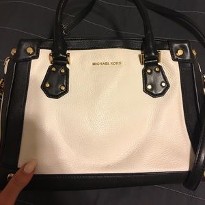 Micheal Kors bag