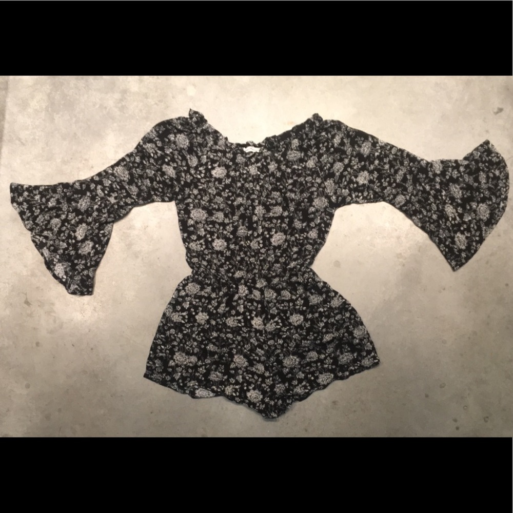 Floral Romper 🌸