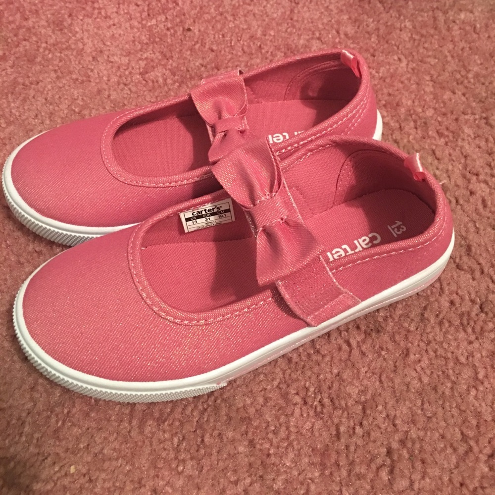 Carters Girls Size 13 shoes