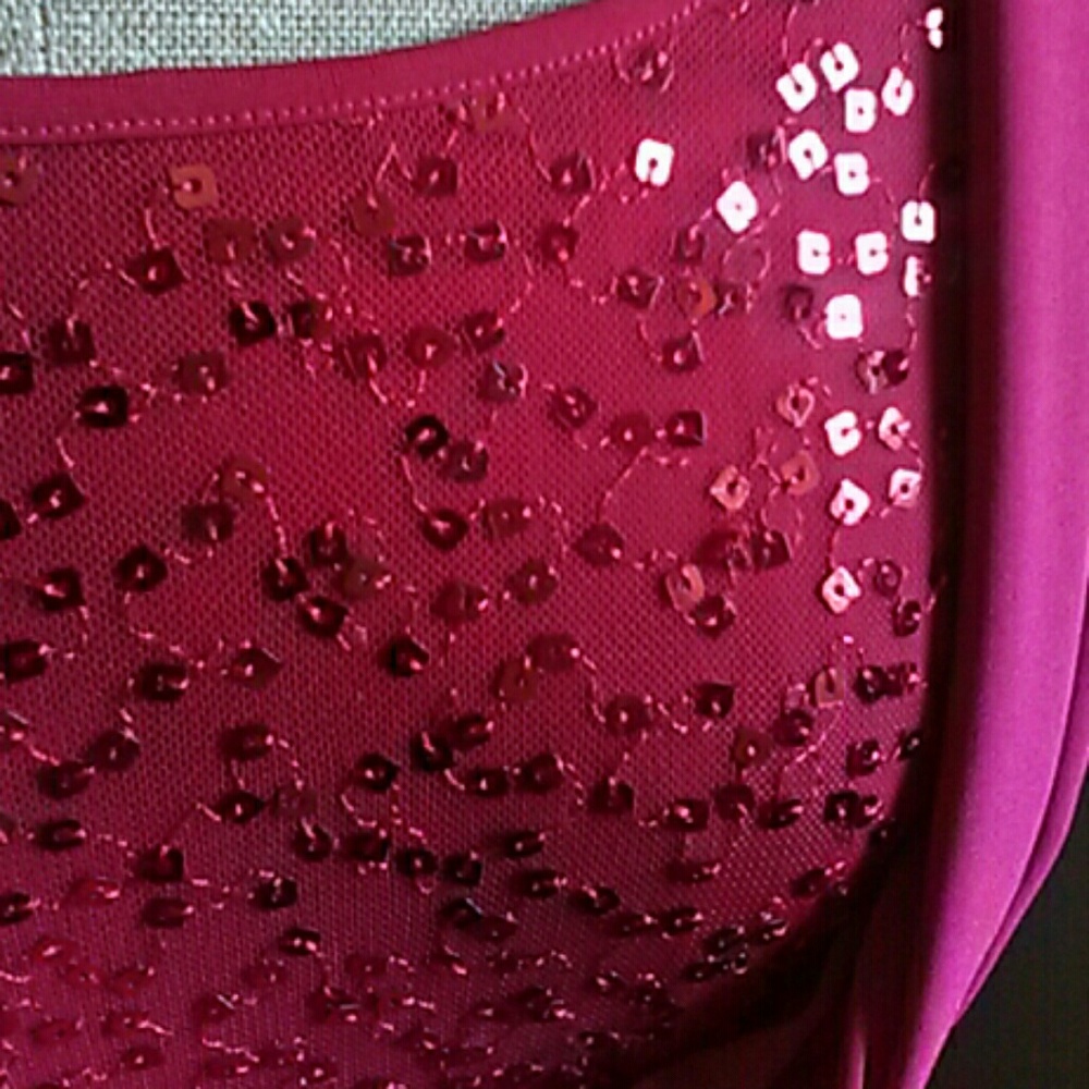 Dress - Picture 4 of 4