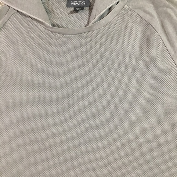 Kenneth Cole Reaction Long Sleeve Pullover Hoodie - Picture 2 of 4